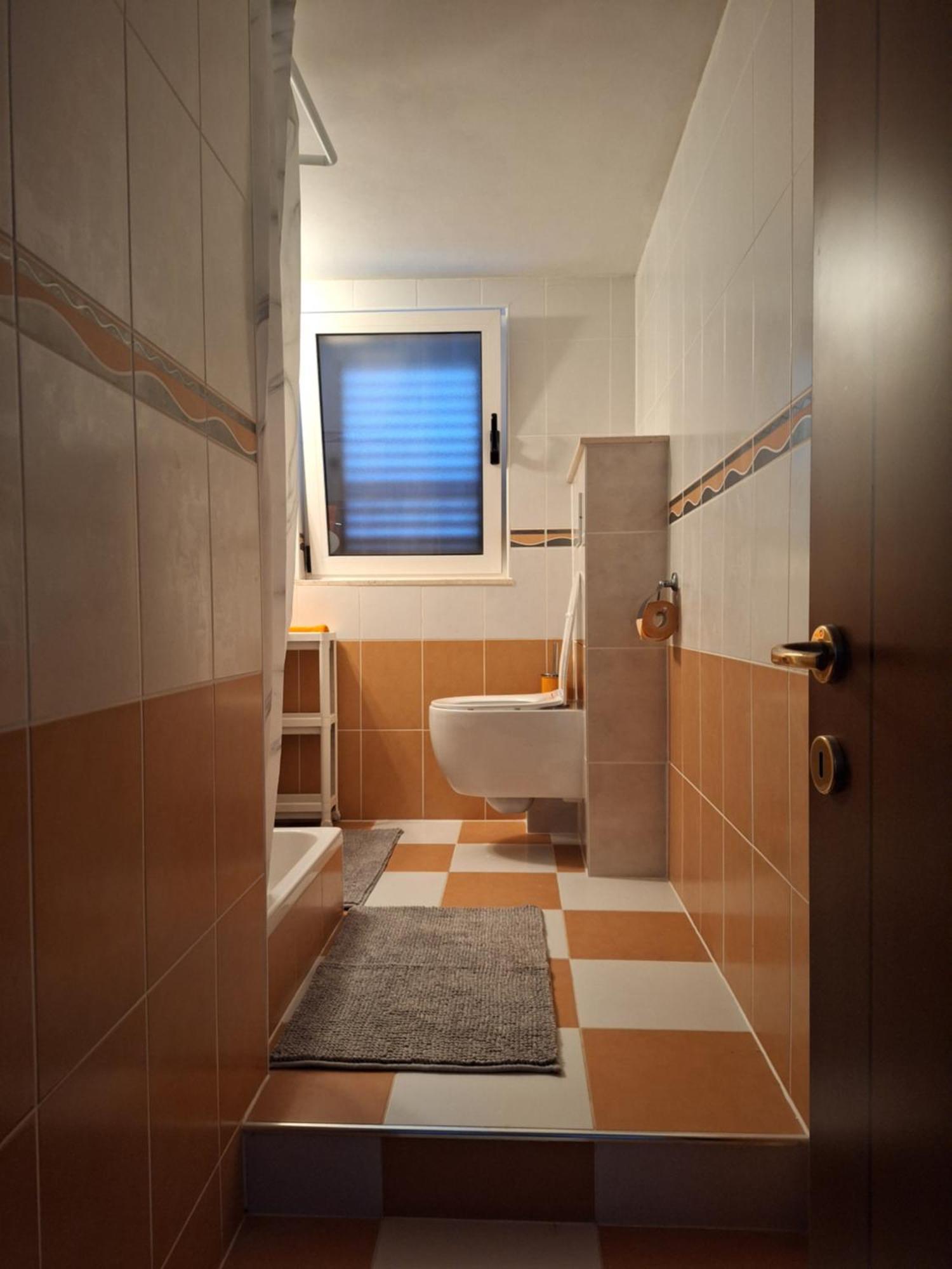 Apartments Romana Slatine Exterior photo