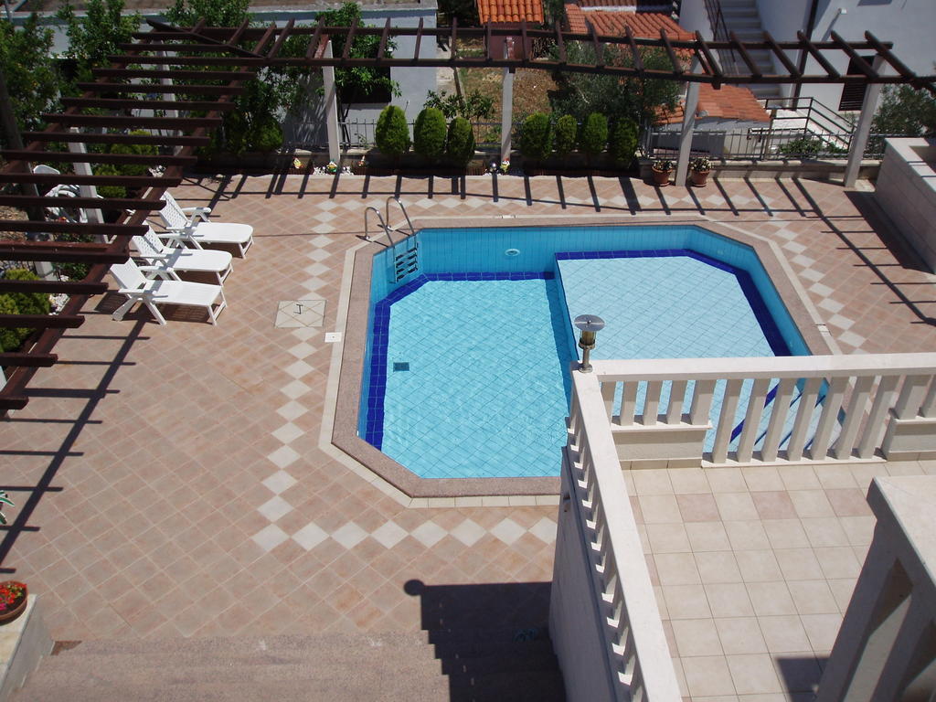 Apartments Romana Slatine Room photo